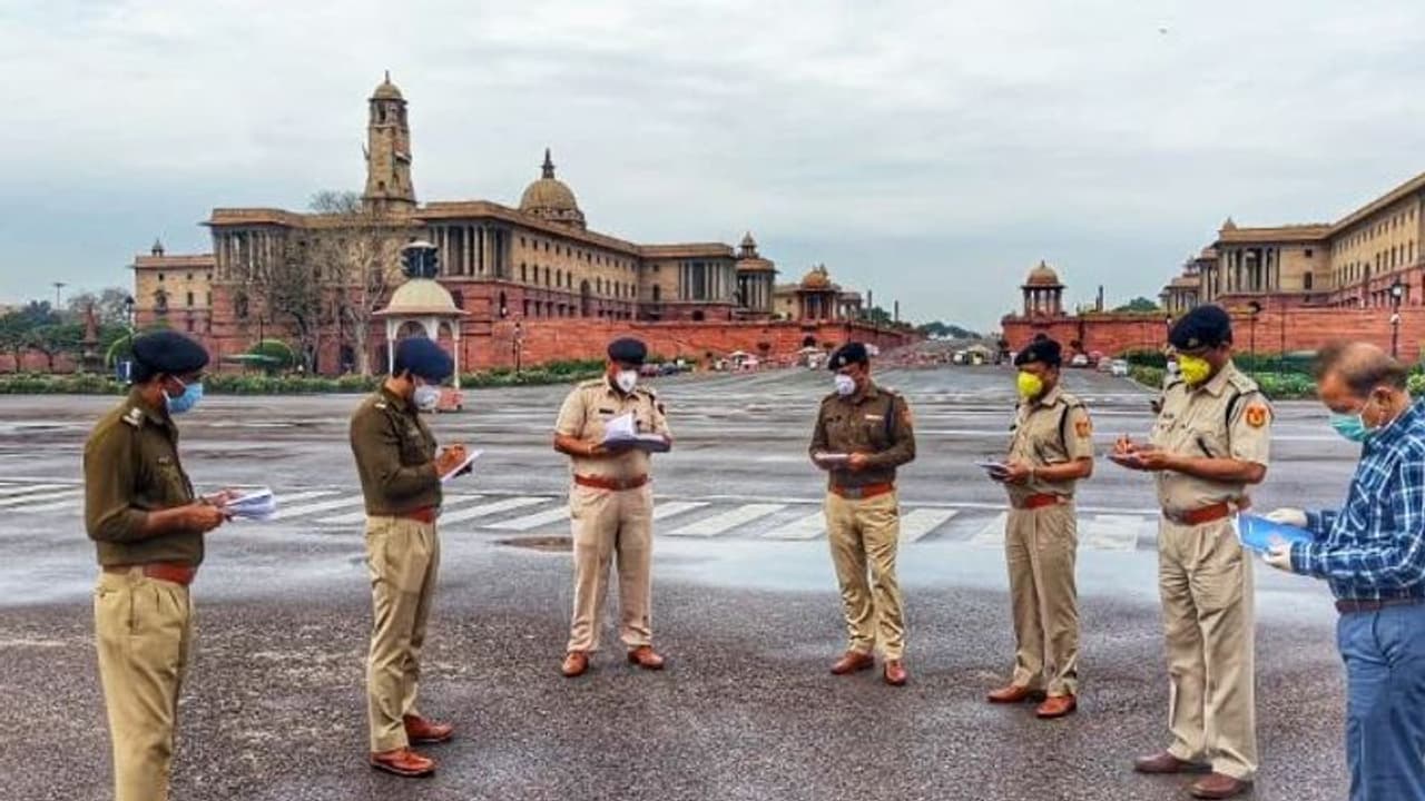 കേരളത്തിന് സ്വന്തം നിലയിൽ റെഡ് സോൺ നിശ്ചയിക്കാനാവില്ലെന്ന് കേന്ദ്രസർക്കാർ കേരളത്തിന് സ്വന്തം നിലയിൽ റെഡ് സോൺ നിശ്ചയിക്കാനാവില്ലെന്ന് കേന്ദ്രസർക്കാർ