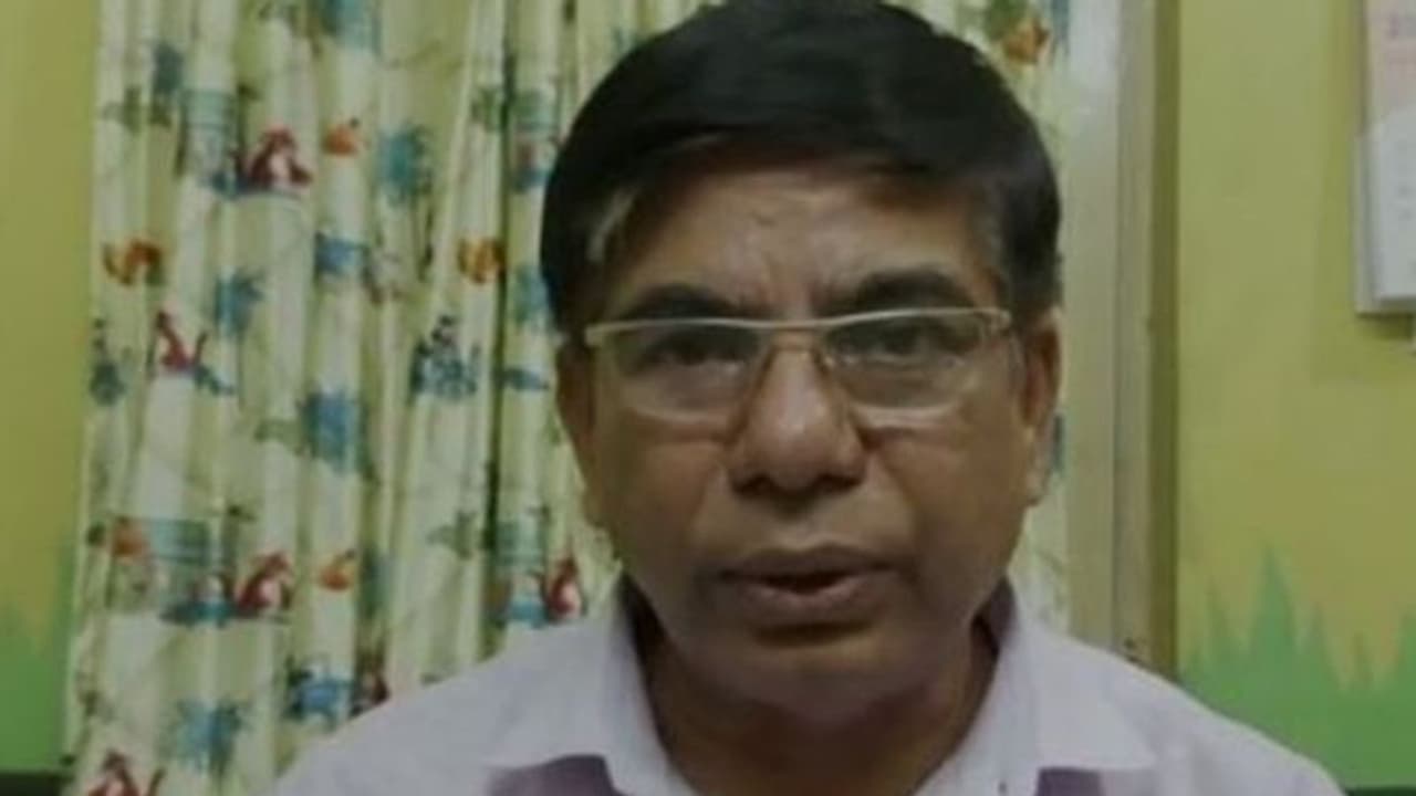 করোনা সতর্কতায় প্রশাসনের পদক্ষেপের সমালোচনা, বিপাকে বিজেপি সাংসদ করোনা সতর্কতায় প্রশাসনের পদক্ষেপের সমালোচনা, বিপাকে বিজেপি সাংসদ