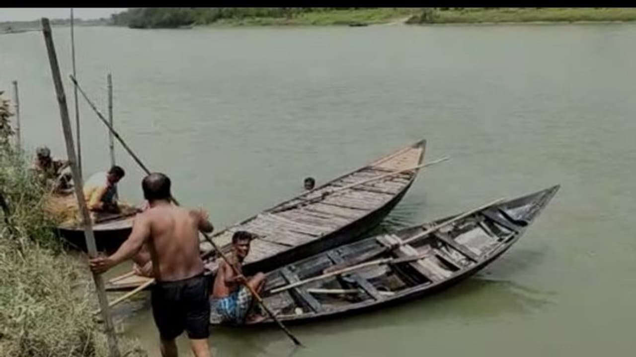 স্নান করতে নেমে ঘটল বিপর্যয়, হুগলি নদীতে তলিয়ে দুই শিশু স্নান করতে নেমে ঘটল বিপর্যয়, হুগলি নদীতে তলিয়ে দুই শিশু