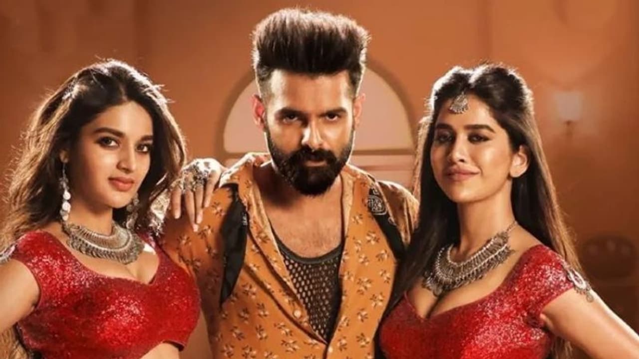 నెటిజెన్ల దిమాక్ కరాబ్ చేస్తున్న ఇస్మార్ట్ టీం నెటిజెన్ల దిమాక్ కరాబ్ చేస్తున్న ఇస్మార్ట్ టీం