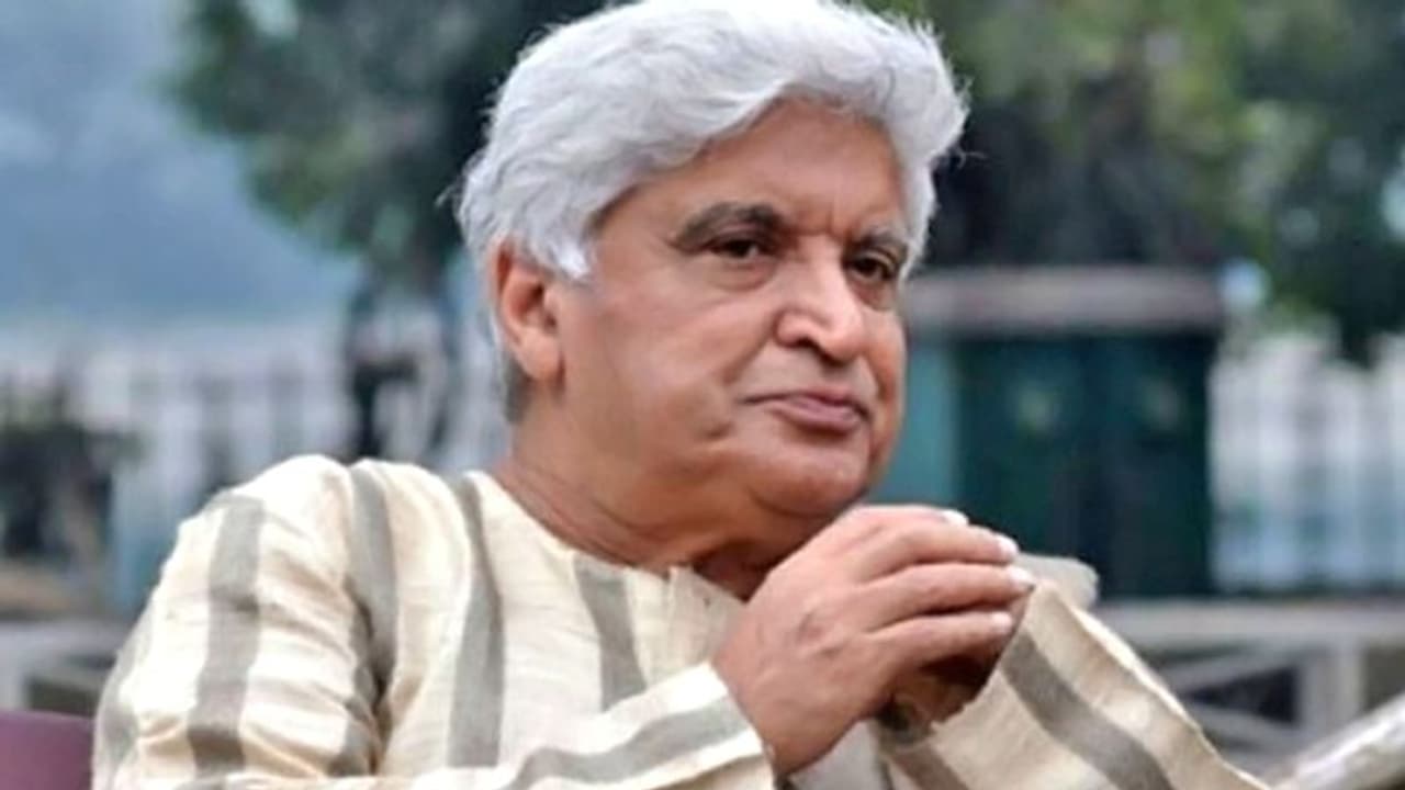 'മദ്യശാലകള് തുറക്കുന്നത് സ്ത്രീകള്ക്കും കുട്ടികള്ക്കും അപകടം';ദുരന്തത്തിലേക്ക് നയിക്കുമെന്ന് ജാവേദ് അക്തര് 'മദ്യശാലകള് തുറക്കുന്നത് സ്ത്രീകള്ക്കും കുട്ടികള്ക്കും അപകടം';ദുരന്തത്തിലേക്ക് നയിക്കുമെന്ന് ജാവേദ് അക്തര്