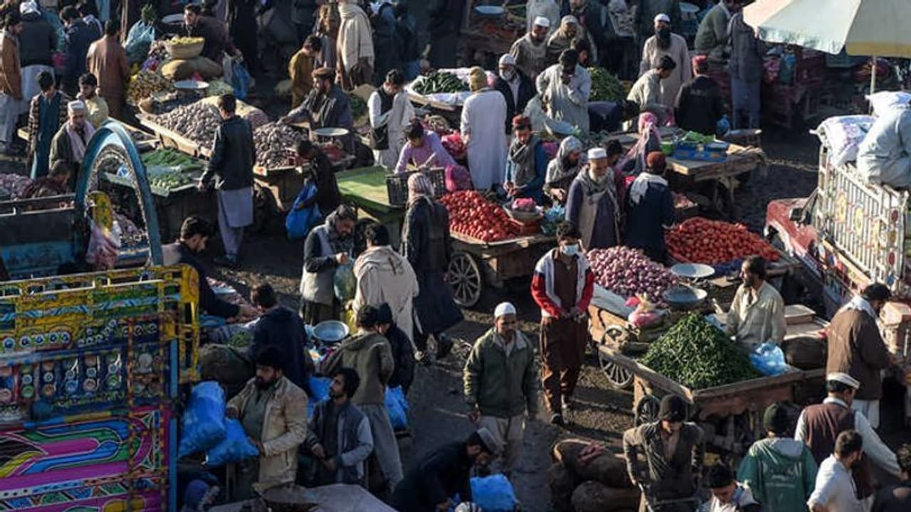 నిజాముద్దీన్ మర్కజ్ కరోనా పాపం ఎంతంటే: కేంద్ర ఆరోగ్య శాఖ