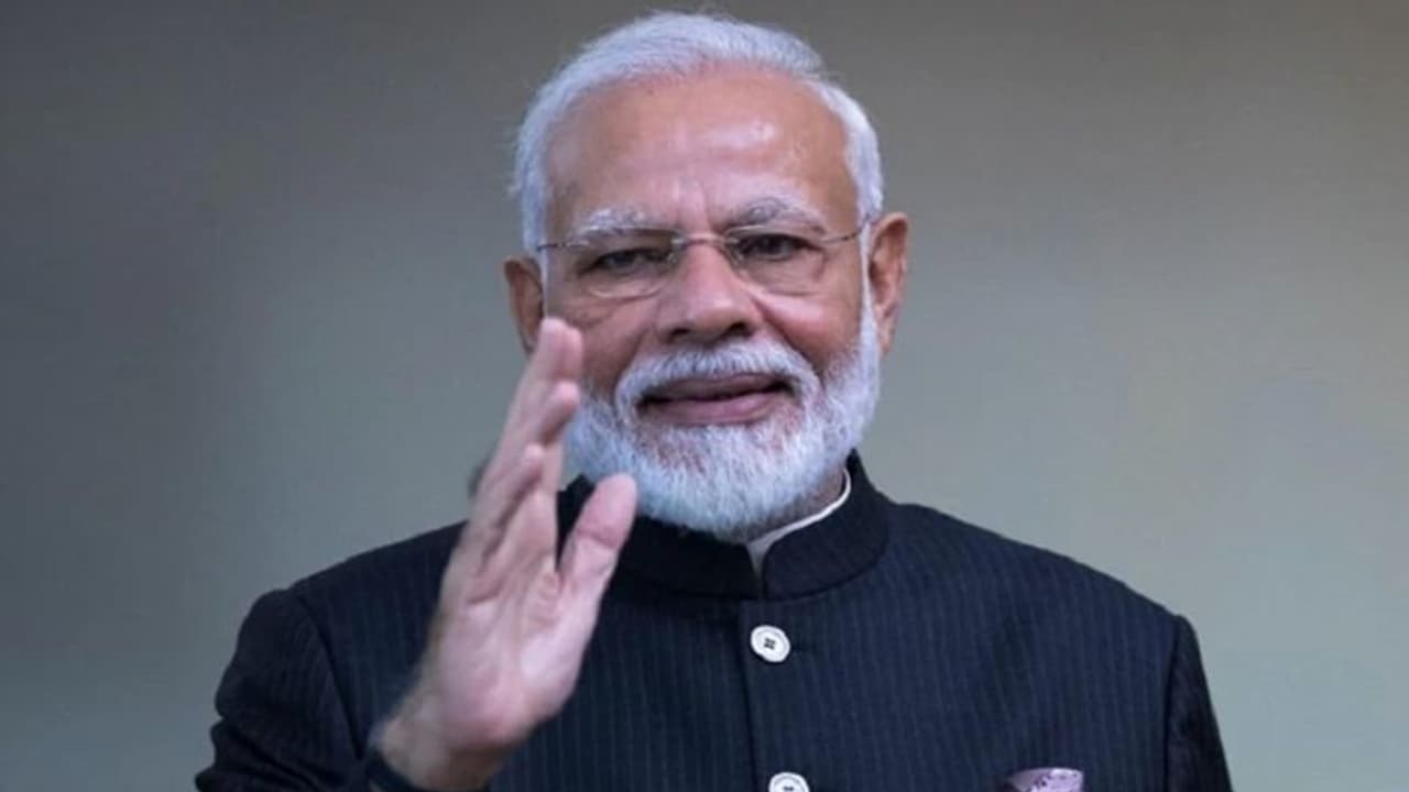 நீடிக்கப்படும் ஊரடங்கு..? மே 3ம் தேதிக்கு பிறகு நடக்கப்போவது என்ன..? மத்திய அரசின் அதிரடி திட்டங்கள்..! நீடிக்கப்படும் ஊரடங்கு..? மே 3ம் தேதிக்கு பிறகு நடக்கப்போவது என்ன..? மத்திய அரசின் அதிரடி திட்டங்கள்..!