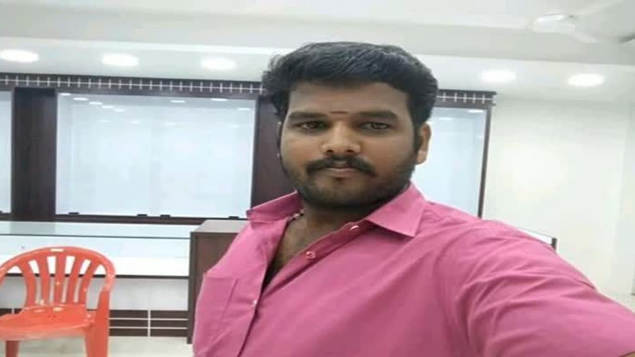 மனைவியுடன் தகராறு..! ஒரு வயது மகனை கொன்று தற்கொலை செய்த தந்தை..!