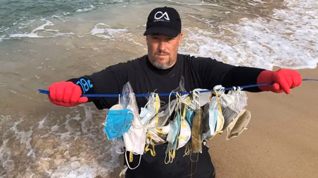 ഉപയോ​ഗശേഷം വലിച്ചെറിയുന്ന മാസ്കുകള്‍, സമുദ്രജീവികൾക്ക് അടുത്ത ഭീഷണി ഇതാകുമോ?