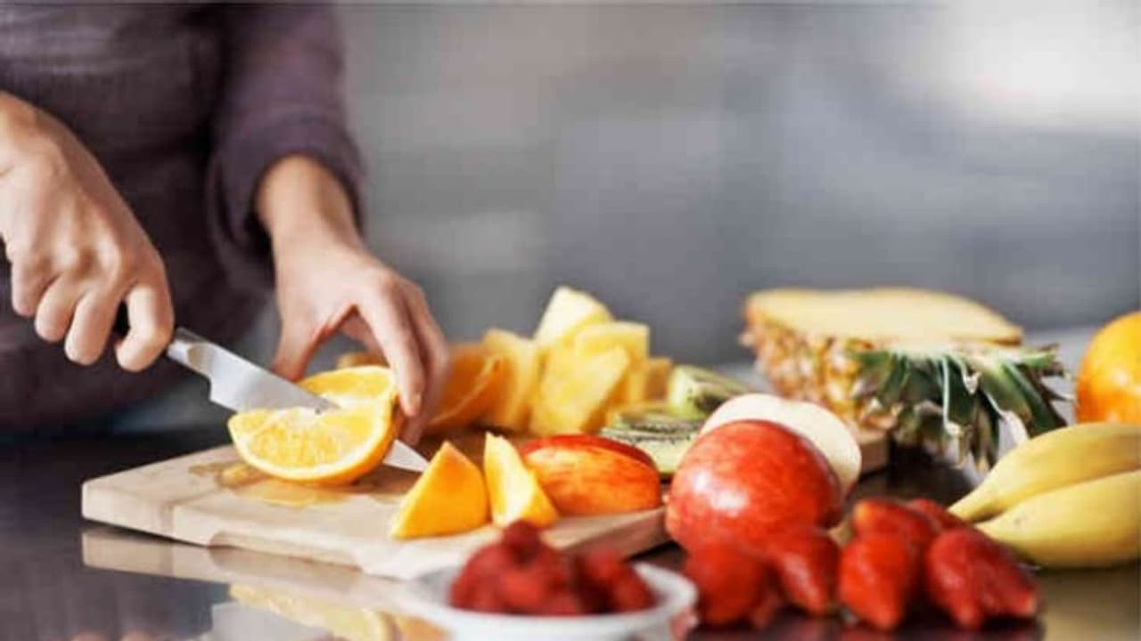 ഏഴ് ദിവസം കൊണ്ട് ശരീരഭാരം കുറയ്ക്കാം; പരീക്ഷിക്കാം ഈ ഡയറ്റ് പ്ലാന് ! ഏഴ് ദിവസം കൊണ്ട് ശരീരഭാരം കുറയ്ക്കാം; പരീക്ഷിക്കാം ഈ ഡയറ്റ് പ്ലാന് !