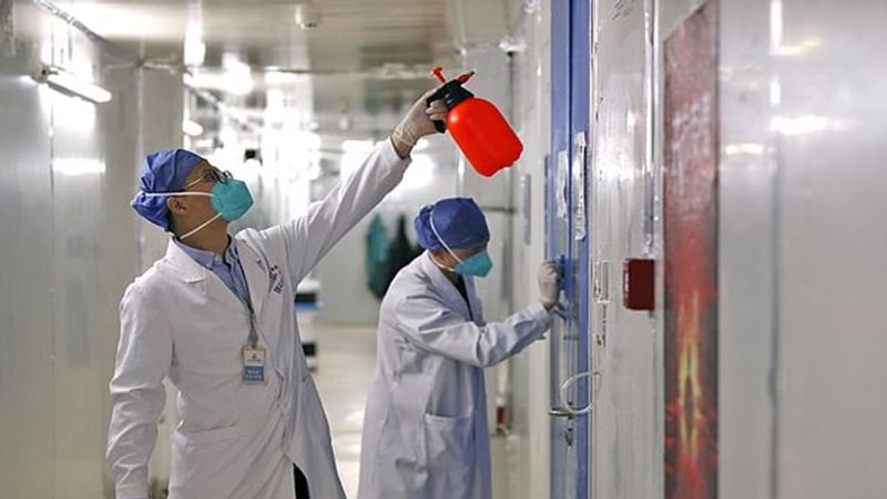 தப்பித்தது 2 மாநிலங்கள்..! கொரோனா இல்லாத மாநிலம் என்பதால் நிம்மதி பெருமூச்சு விட்ட பொதுமக்கள்! தப்பித்தது 2 மாநிலங்கள்..! கொரோனா இல்லாத மாநிலம் என்பதால் நிம்மதி பெருமூச்சு விட்ட பொதுமக்கள்!