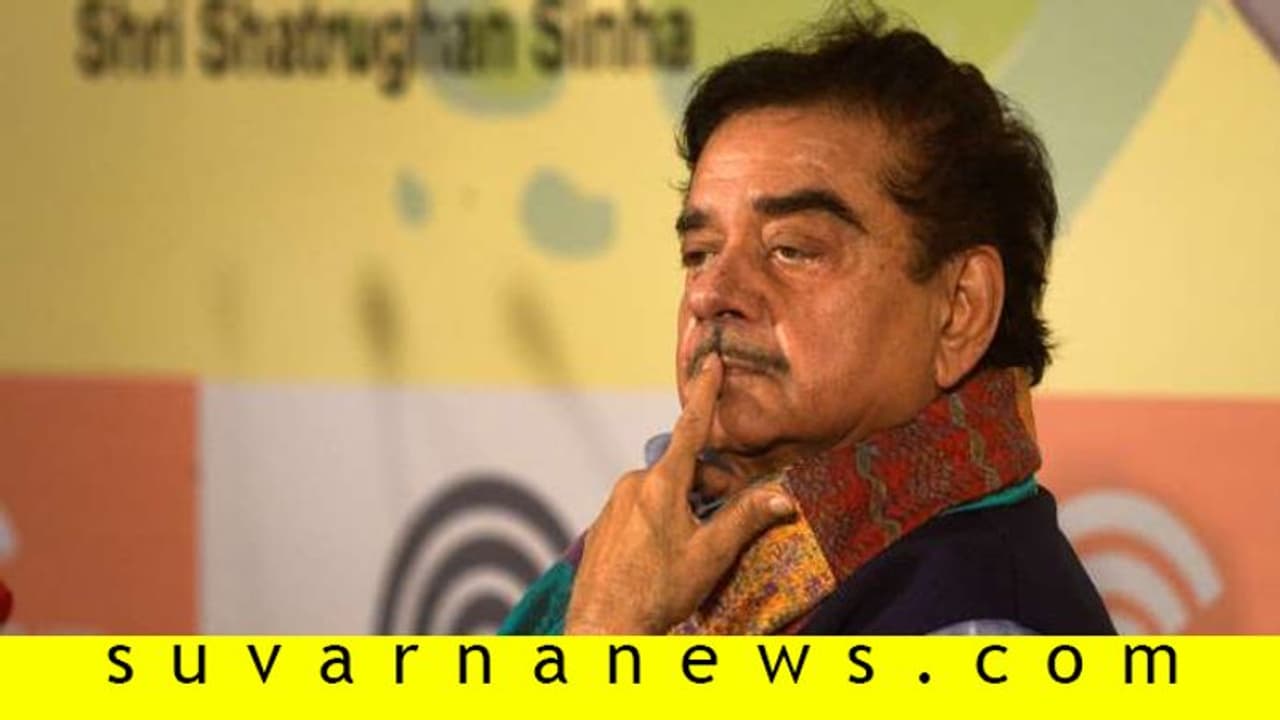 ಪರಿಹಾರ ನಿಧಿಗೆ 25 ಕೋಟಿ ನೀಡಿದ ನಟನನ್ನು ಟೀಕಿಸಿದ ಶರ್ತೃಘ್ನ ಸಿನ್ಹಾ ಫುಲ್ ಟ್ರೋಲ್! ಪರಿಹಾರ ನಿಧಿಗೆ 25 ಕೋಟಿ ನೀಡಿದ ನಟನನ್ನು ಟೀಕಿಸಿದ ಶರ್ತೃಘ್ನ ಸಿನ್ಹಾ ಫುಲ್ ಟ್ರೋಲ್!