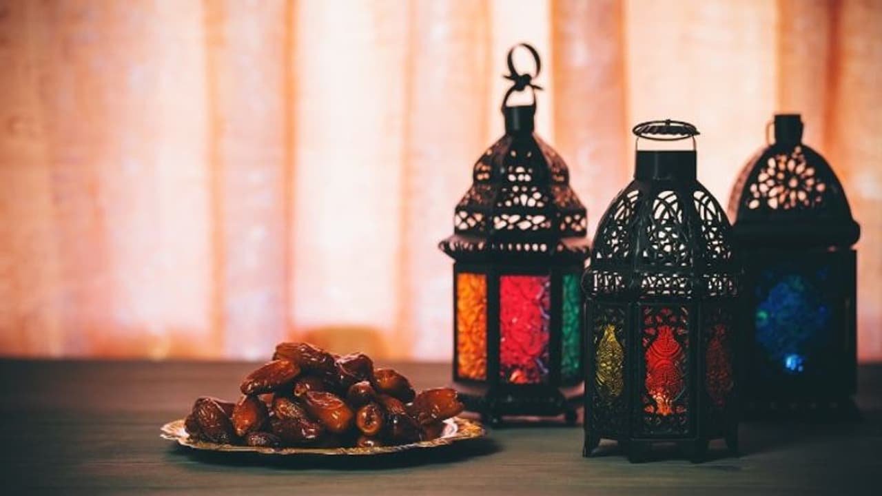 ആരോഗ്യം സംരക്ഷിച്ചു കൊണ്ട് നോമ്പെടുക്കാം; ശ്രദ്ധിക്കേണ്ട കാര്യങ്ങള്‍...