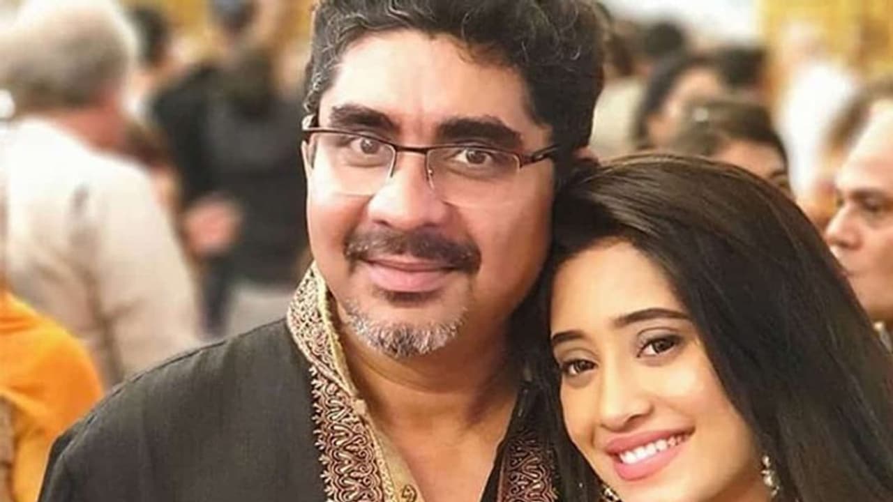 'ये रिश्त क्या कहलाता है' के प्रोड्यूसर के पिता का निधन, जानें कहीं कोरोना तो नहीं इसकी वजह 'ये रिश्त क्या कहलाता है' के प्रोड्यूसर के पिता का निधन, जानें कहीं कोरोना तो नहीं इसकी वजह