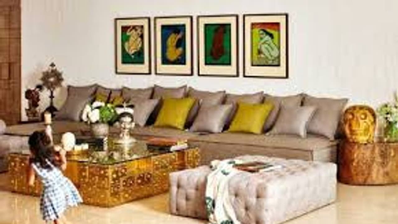 Living Room Vastu: বসার ঘরের বাস্তুদোষ দূর করতে মেনে চলুন এই টোটকা, জেনে নিন কী করবেন Living Room Vastu: বসার ঘরের বাস্তুদোষ দূর করতে মেনে চলুন এই টোটকা, জেনে নিন কী করবেন