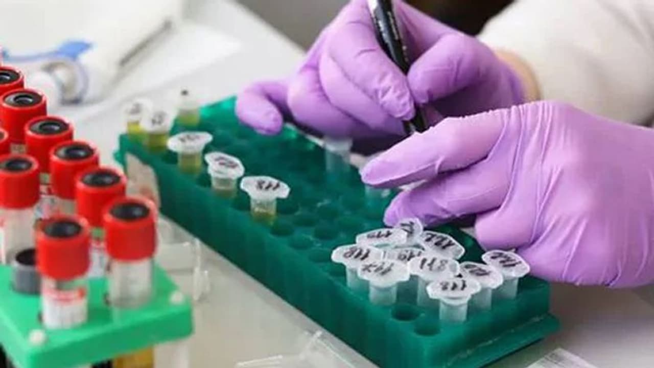 സംസ്ഥാനത്ത് പുതിയ ഒന്പത് ഹോട്ട് സ്പോട്ടുകള്; അഞ്ചെണ്ണം ഒഴിവാക്കി സംസ്ഥാനത്ത് പുതിയ ഒന്പത് ഹോട്ട് സ്പോട്ടുകള്; അഞ്ചെണ്ണം ഒഴിവാക്കി