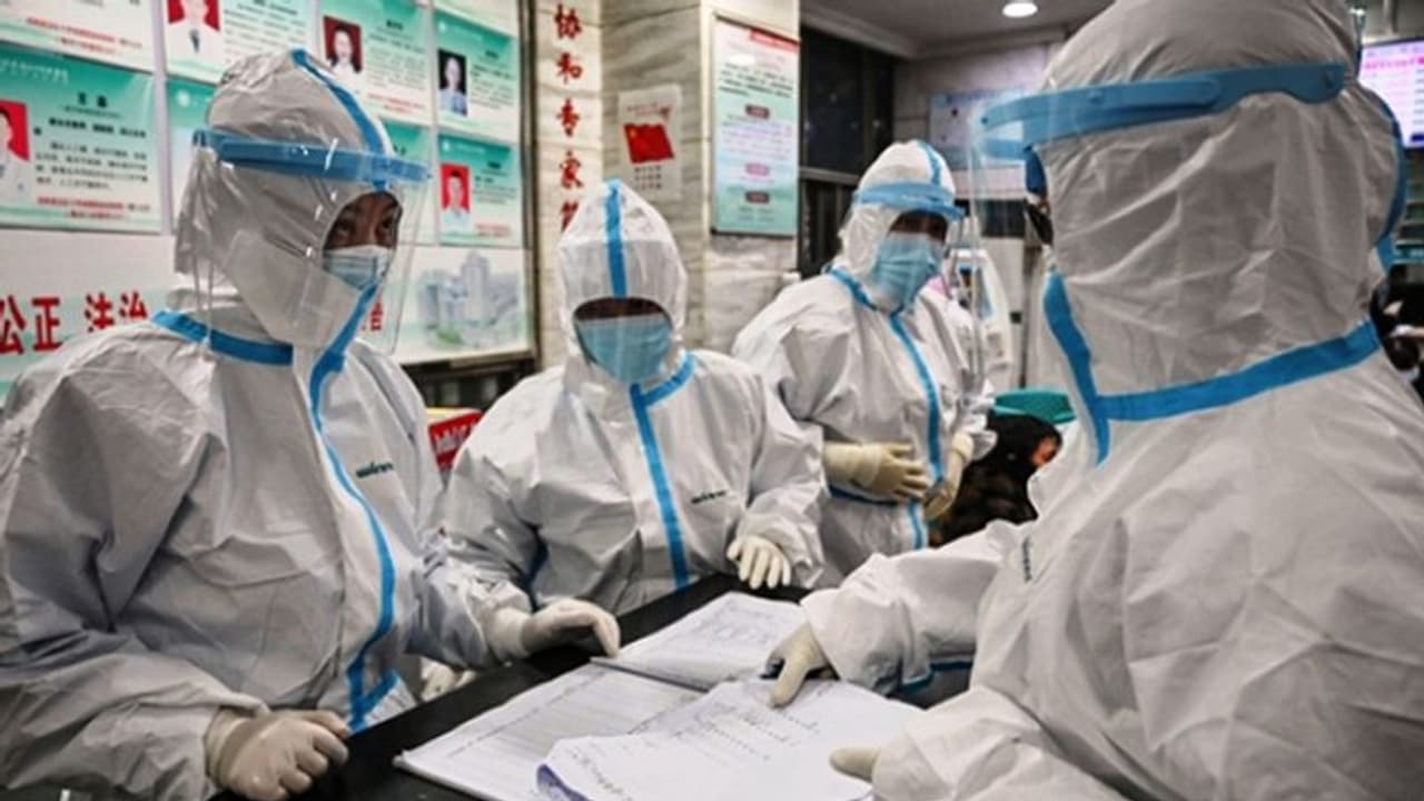 ലോകത്ത് 26 ലക്ഷത്തിലധികം കൊവിഡ് ബാധിതര്; ഭീതി ഉടൻ ഒഴിയില്ലെന്ന് ലോകാരോഗ്യ സംഘടന ലോകത്ത് 26 ലക്ഷത്തിലധികം കൊവിഡ് ബാധിതര്; ഭീതി ഉടൻ ഒഴിയില്ലെന്ന് ലോകാരോഗ്യ സംഘടന