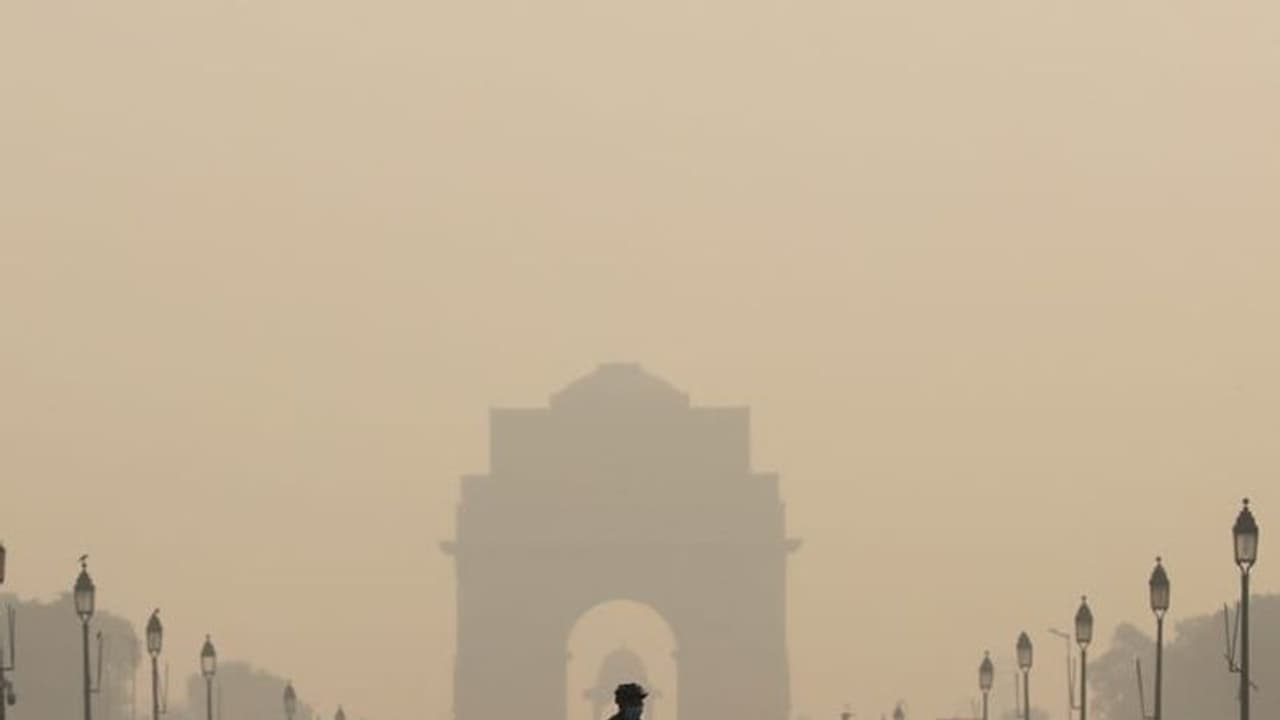 മെയ് മൂന്നിന് ശേഷവും ലോക്ക്ഡൗണ്‍ നീട്ടണോ; നിലപാട് വ്യക്തമാക്കി സംസ്ഥാനങ്ങള്‍