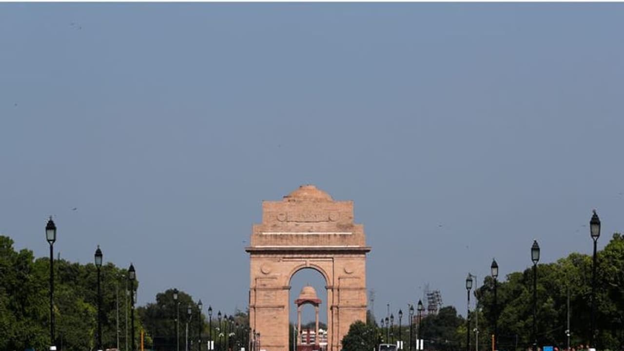 "இந்தியா" என்கிற பெயருக்கு வந்த ஆபத்து... உச்சநீதிமன்றத்தில் திடீர் வழக்கு..! இந்தியாவுக்கு அடுத்தடுத்த சோதனை. "இந்தியா" என்கிற பெயருக்கு வந்த ஆபத்து... உச்சநீதிமன்றத்தில் திடீர் வழக்கு..! இந்தியாவுக்கு அடுத்தடுத்த சோதனை.