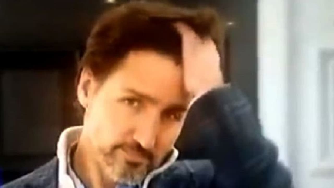 Internet can't stop gushing over Canada PM Justin Trudeau's hair flip Internet can't stop gushing over Canada PM Justin Trudeau's hair flip