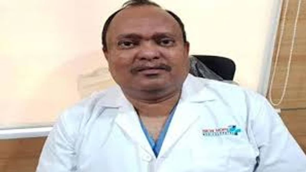 மருத்துவரின் உடலை மறு அடக்கம் செய்வது சாத்தியமற்றது..! சென்னை மாநகராட்சி அறிவிப்பு..! மருத்துவரின் உடலை மறு அடக்கம் செய்வது சாத்தியமற்றது..! சென்னை மாநகராட்சி அறிவிப்பு..!