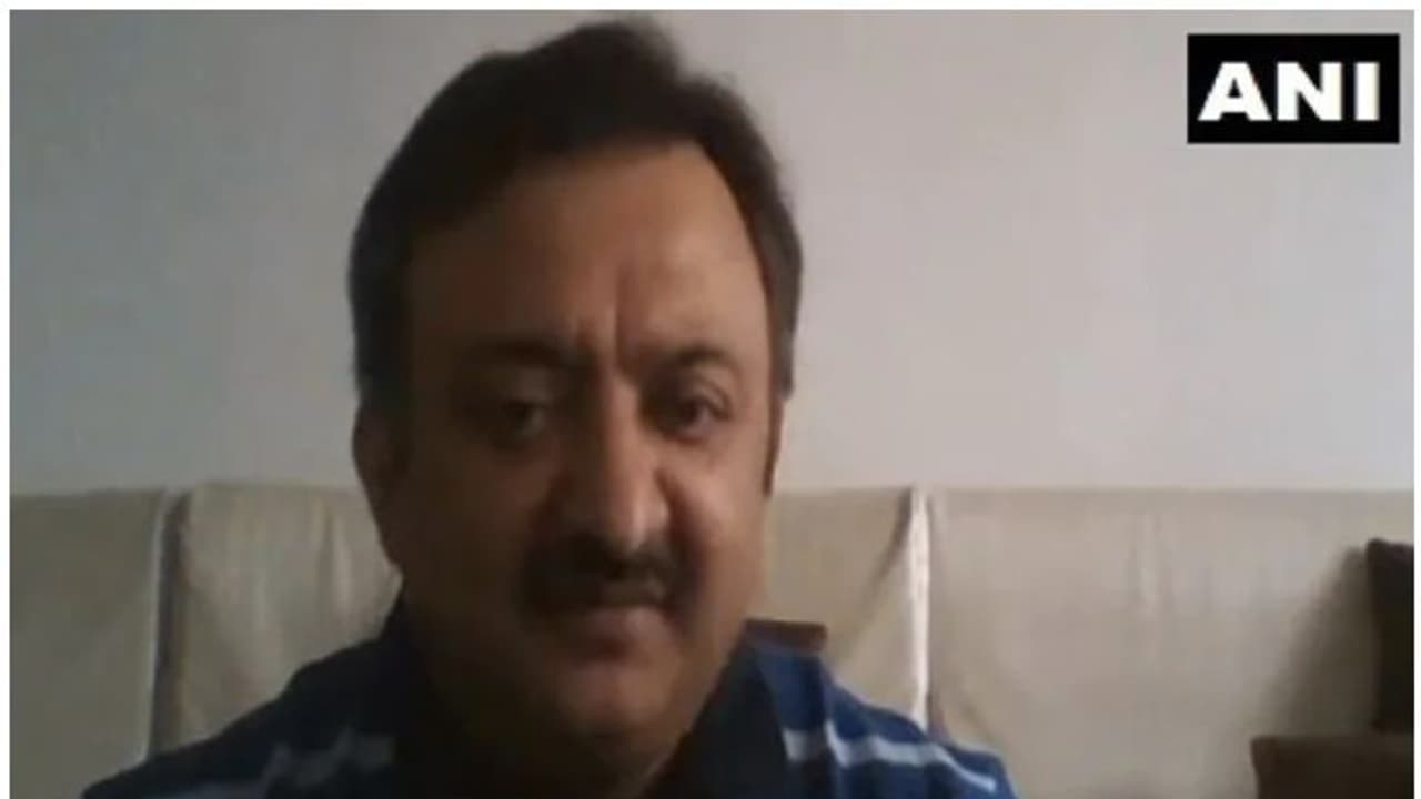 'കൊവിഡ് രോഗികൾ ചികിത്സാവേളയിൽ പ്രാണായാമം പരിശീലിക്കുന്നത് ഉത്തമം'; കൊറോണ സൗഖ്യം നേടിയ ദില്ലി വ്യവസായി 'കൊവിഡ് രോഗികൾ ചികിത്സാവേളയിൽ പ്രാണായാമം പരിശീലിക്കുന്നത് ഉത്തമം'; കൊറോണ സൗഖ്യം നേടിയ ദില്ലി വ്യവസായി