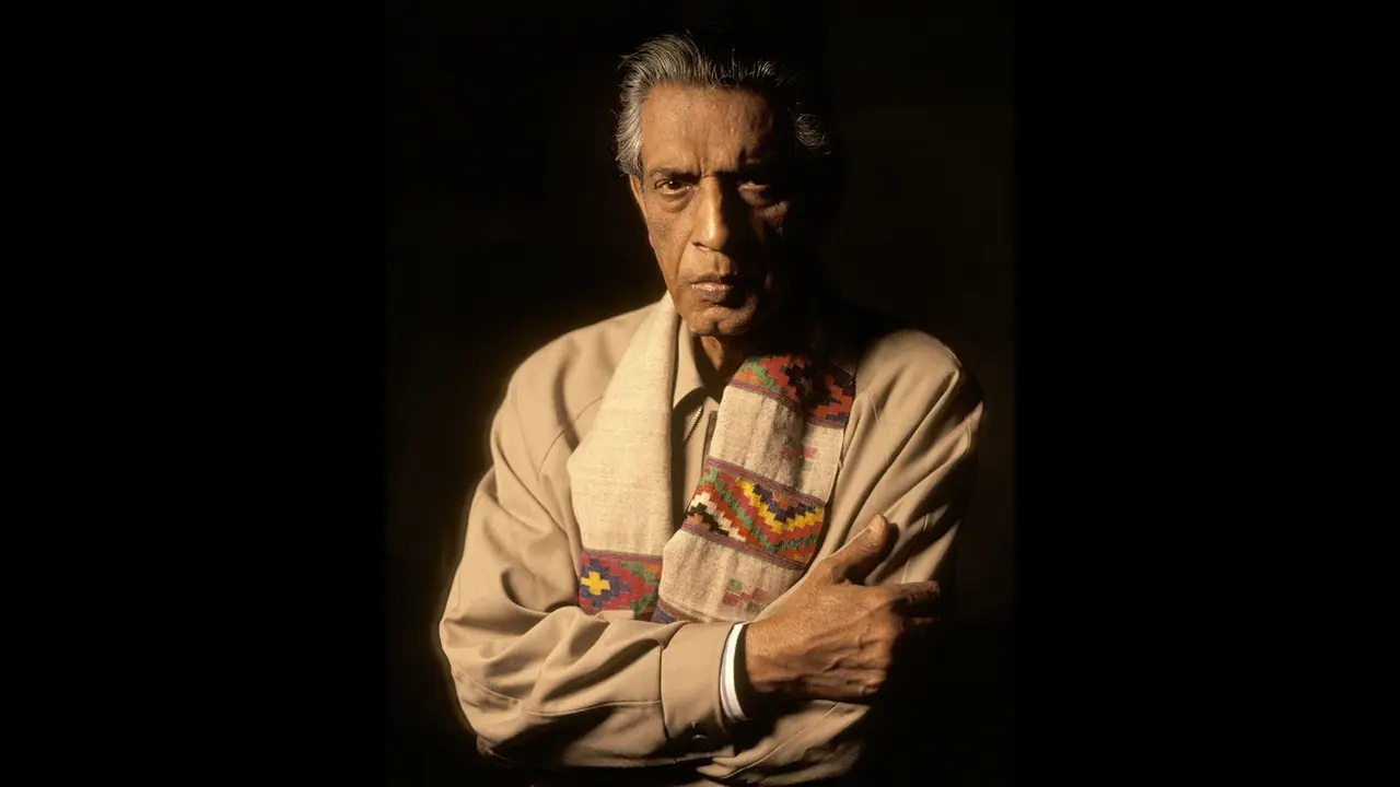 Satyajit Ray’s 99th birth anniversary: Many negatives of shooting stills clicked by Ray found Satyajit Ray’s 99th birth anniversary: Many negatives of shooting stills clicked by Ray found