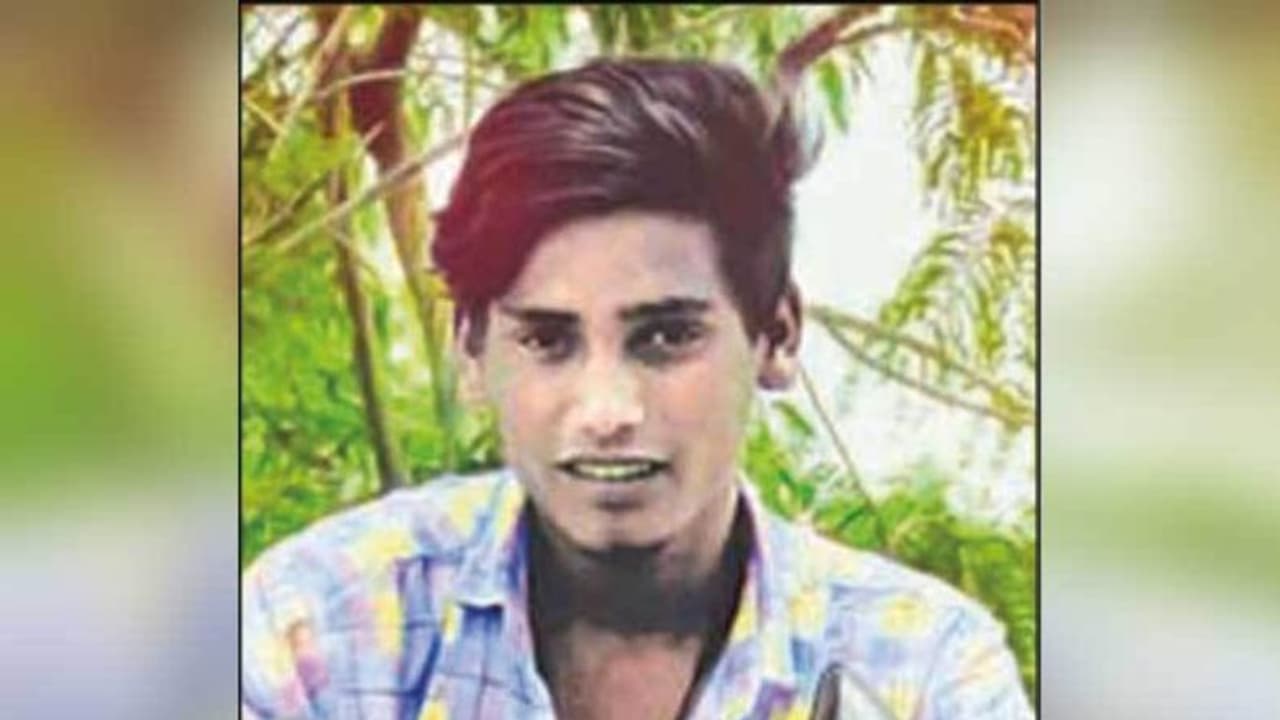 ஊரடங்கிலும் பயங்கரம்..! வாலிபரை ஓட ஓட விரட்டி வெட்டிக்கொன்ற மர்மகும்பல்..!