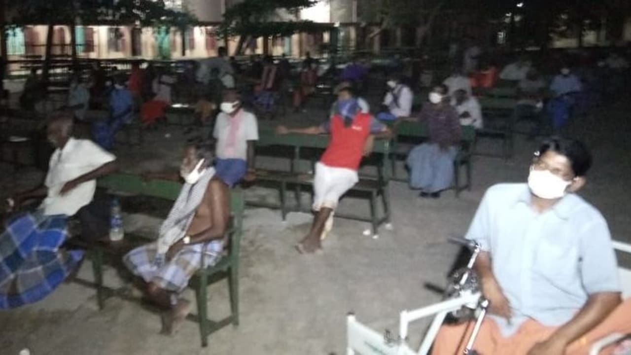 மன அழுத்தத்தை போக்க "சமூக இடைவெளி சினிமா தியேட்டர் ரெடி "..! தமிழகத்தில் முதல் முறையாக ..! மன அழுத்தத்தை போக்க "சமூக இடைவெளி சினிமா தியேட்டர் ரெடி "..! தமிழகத்தில் முதல் முறையாக ..!