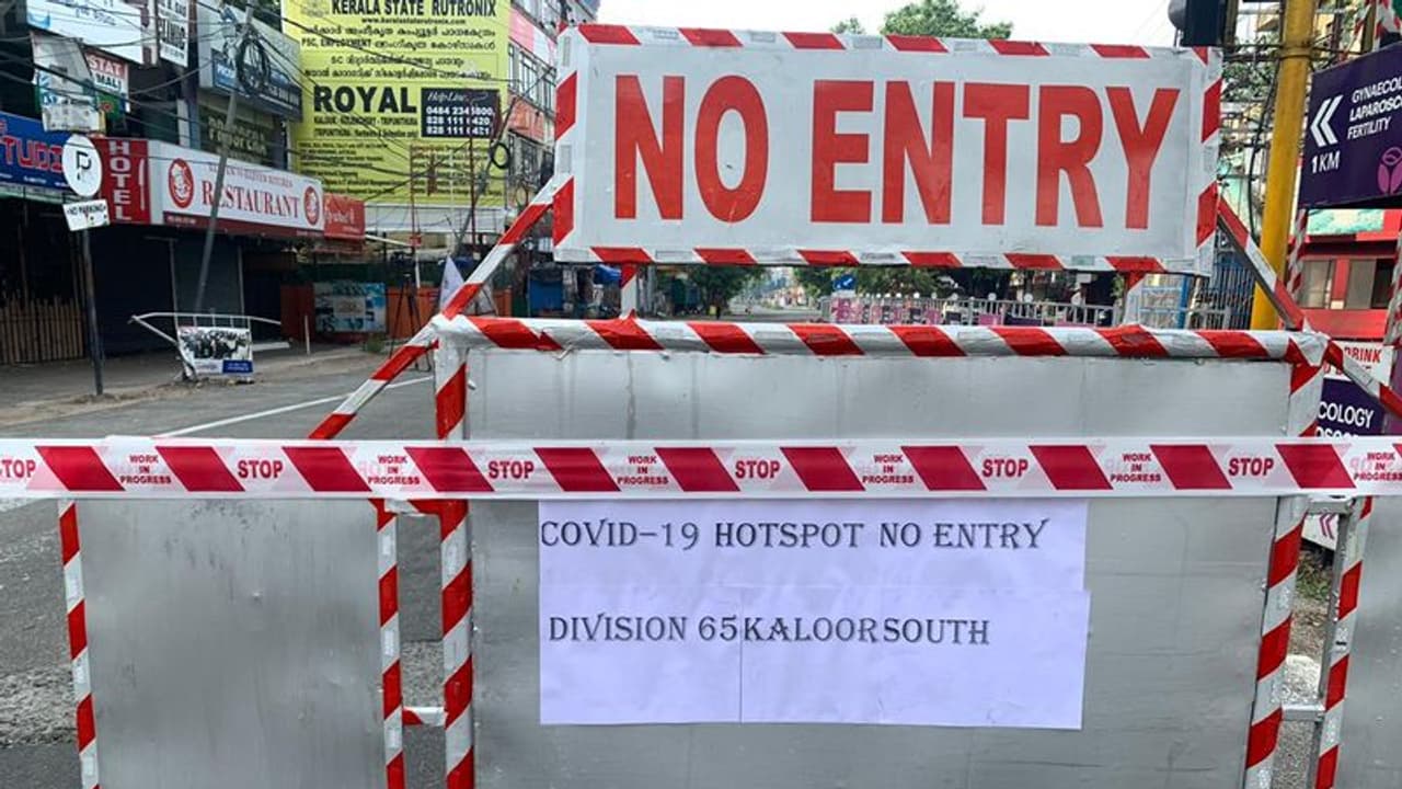 എറണാകുളത്ത് ആശങ്കയായി കൊവിഡ്; ഉറവിടം വ്യക്തമല്ലാതെ ആറ് കേസുകള്‍, ട്രിപ്പിള്‍ ലോക്ഡൗണ്‍ ആലോചനയില്‍