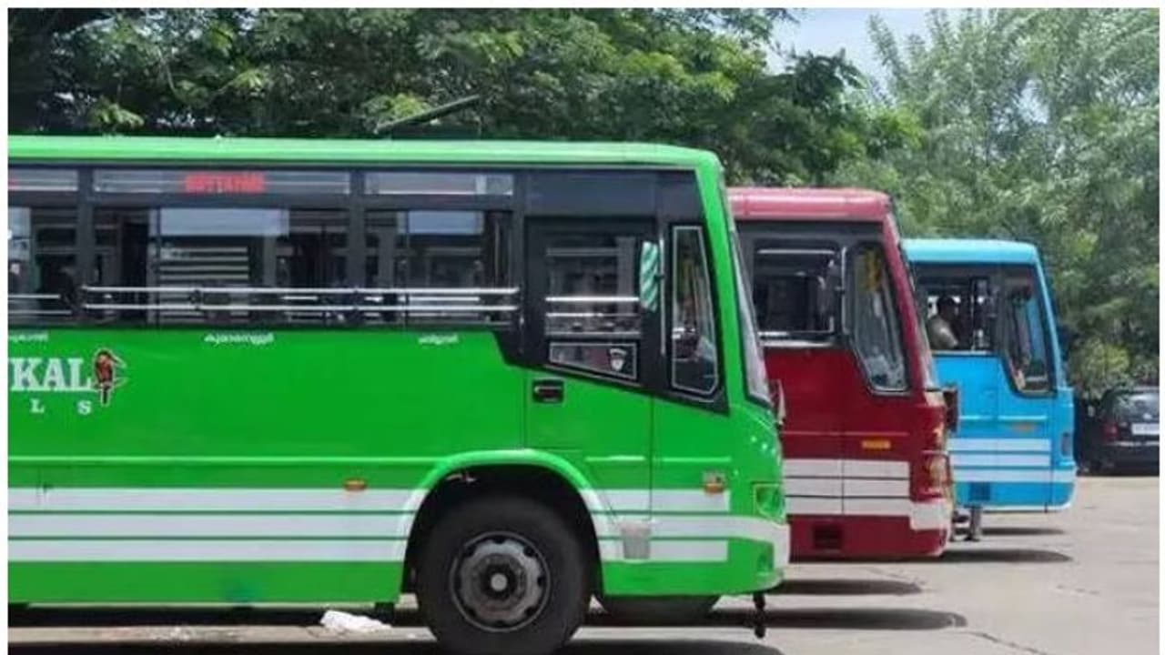 ২১ মে থেকে চালু এবার আন্তঃরাজ্য বাস পরিষেবা, সোমবার জানালেন মুখ্যমন্ত্রী ২১ মে থেকে চালু এবার আন্তঃরাজ্য বাস পরিষেবা, সোমবার জানালেন মুখ্যমন্ত্রী