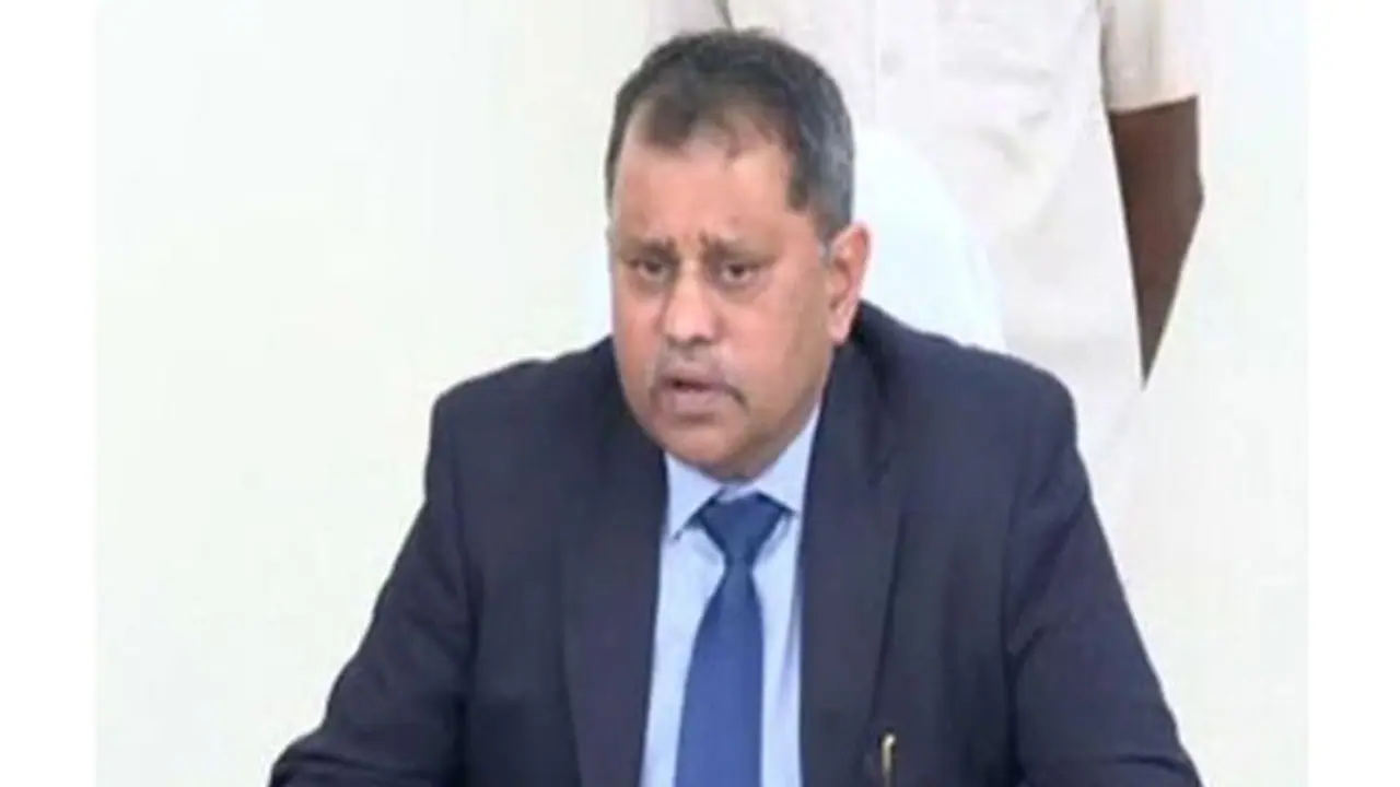 అది భయంకరమైన లేఖ: నిమ్మగడ్డ రమేష్ కుమార్ పై అంబటి ఫైర్ అది భయంకరమైన లేఖ: నిమ్మగడ్డ రమేష్ కుమార్ పై అంబటి ఫైర్