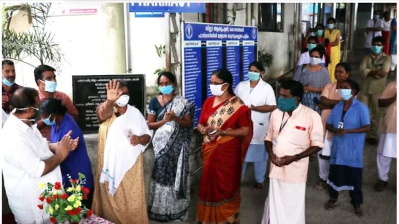 മടങ്ങിയെത്തുന്ന പ്രവാസികൾക്ക് താമസിക്കാൻ പത്തനംതിട്ടയിൽ 166 നിരീക്ഷണകേന്ദ്രങ്ങൾ മടങ്ങിയെത്തുന്ന പ്രവാസികൾക്ക് താമസിക്കാൻ പത്തനംതിട്ടയിൽ 166 നിരീക്ഷണകേന്ദ്രങ്ങൾ