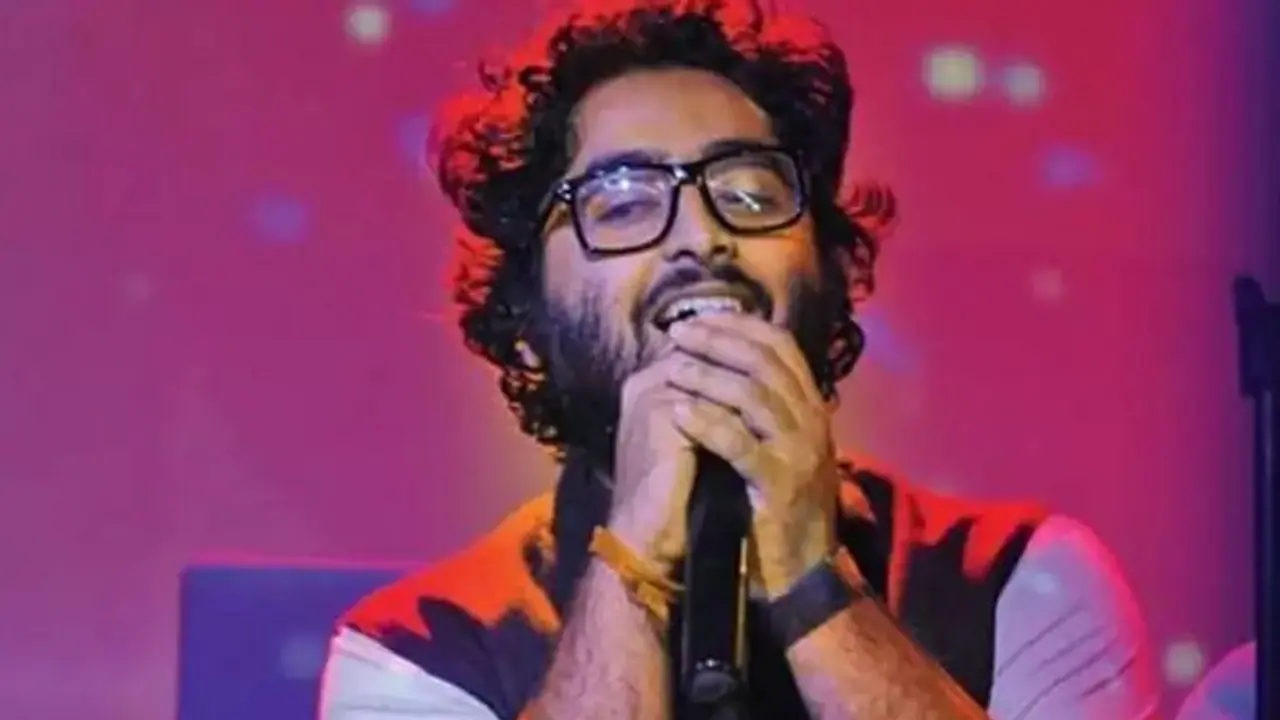 অসুস্থ অরিজিৎ সিং এর মা, পোস্ট দেখা মাত্রই উপচে পড়া সাহায্য, বিষয়টা স্বস্তি দিল না সুপারস্টারকে অসুস্থ অরিজিৎ সিং এর মা, পোস্ট দেখা মাত্রই উপচে পড়া সাহায্য, বিষয়টা স্বস্তি দিল না সুপারস্টারকে