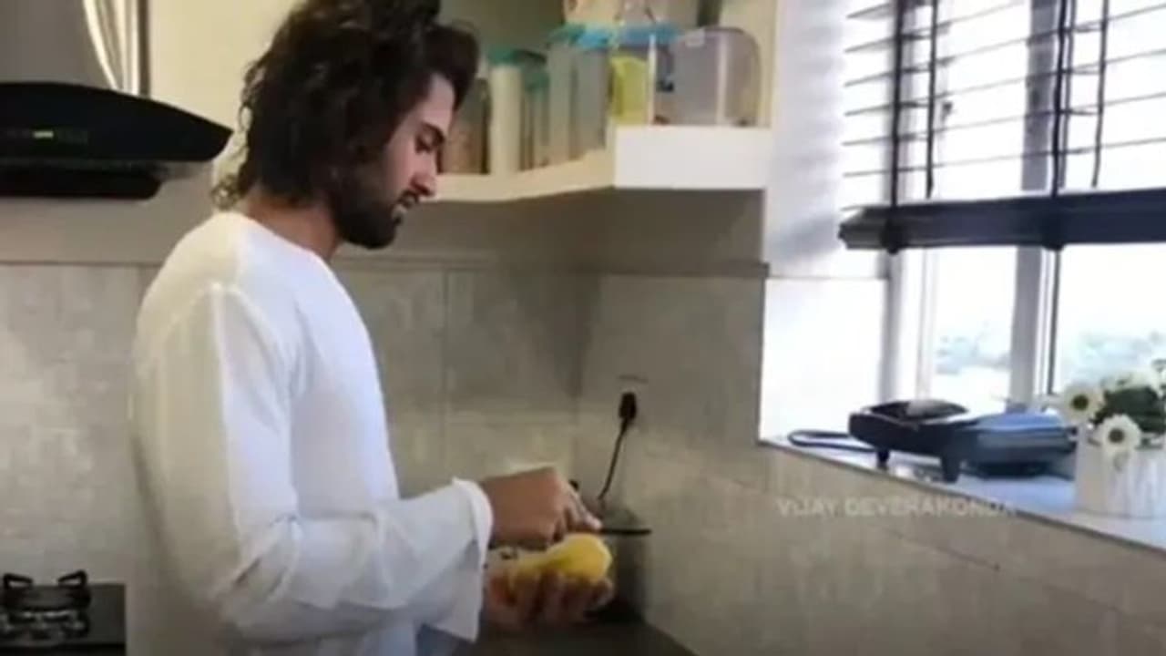 ഇതാണ് 'റിയല്‍ മാന്‍' എങ്കില്‍ കയ്യടി ഉറപ്പല്ലേ; വീഡിയോ...