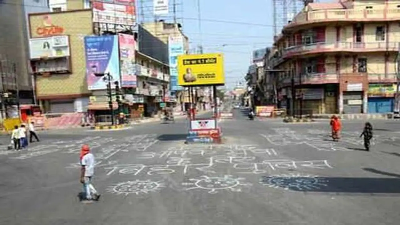 बिना मास्क लगाए घर से बाहर निकल रहे हैं तो सावधान हो जाएं, लगेगा दो हजार रुपए का जुर्माना बिना मास्क लगाए घर से बाहर निकल रहे हैं तो सावधान हो जाएं, लगेगा दो हजार रुपए का जुर्माना