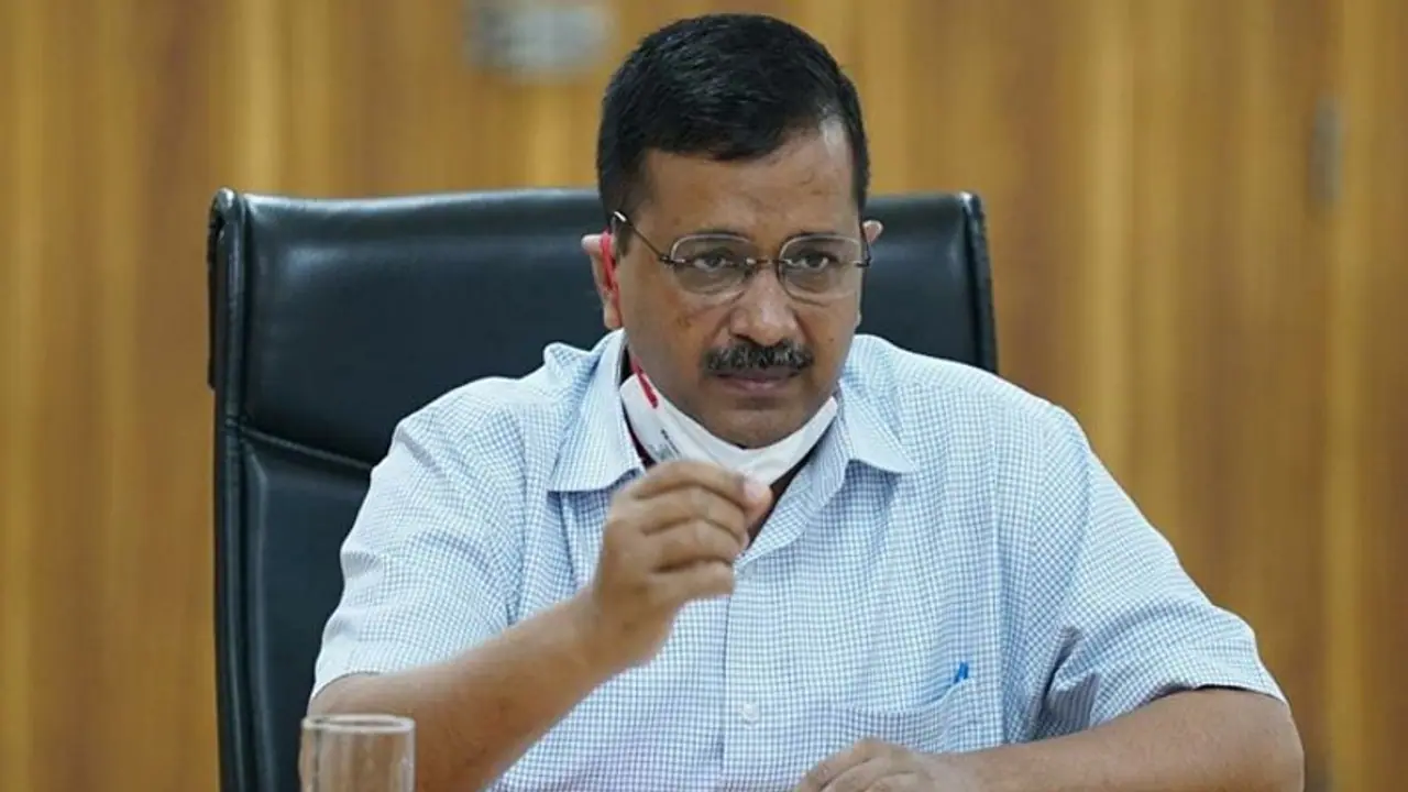 दिल्ली सरकार ने संक्रमण मुक्त इलाकों में शराब की दुकानें खोलने की तैयारी की
