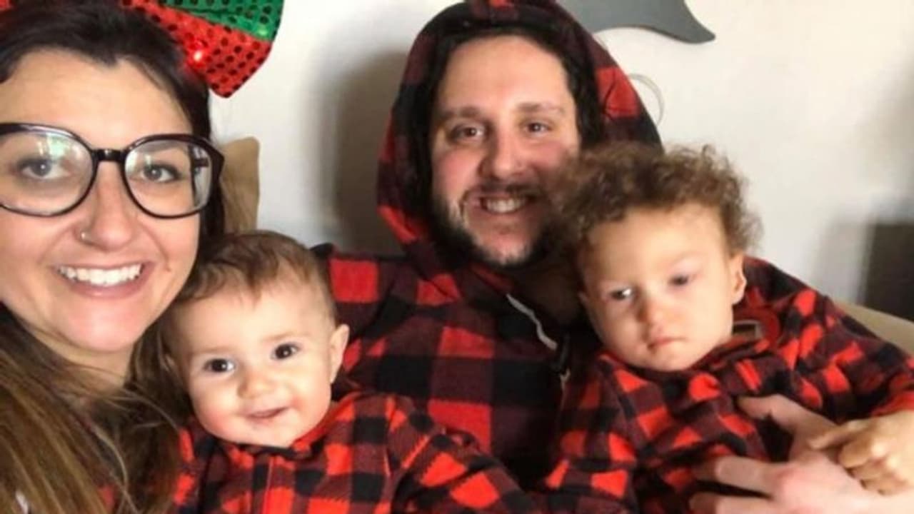 'നീയും മക്കളും സന്തോഷത്തോടെ ജീവിക്കുക'; കൊവിഡ് ബാധിച്ച് മരിച്ചയാൾ ഭാര്യക്കെഴുതിയ അവസാന സന്ദേശം... 'നീയും മക്കളും സന്തോഷത്തോടെ ജീവിക്കുക'; കൊവിഡ് ബാധിച്ച് മരിച്ചയാൾ ഭാര്യക്കെഴുതിയ അവസാന സന്ദേശം...