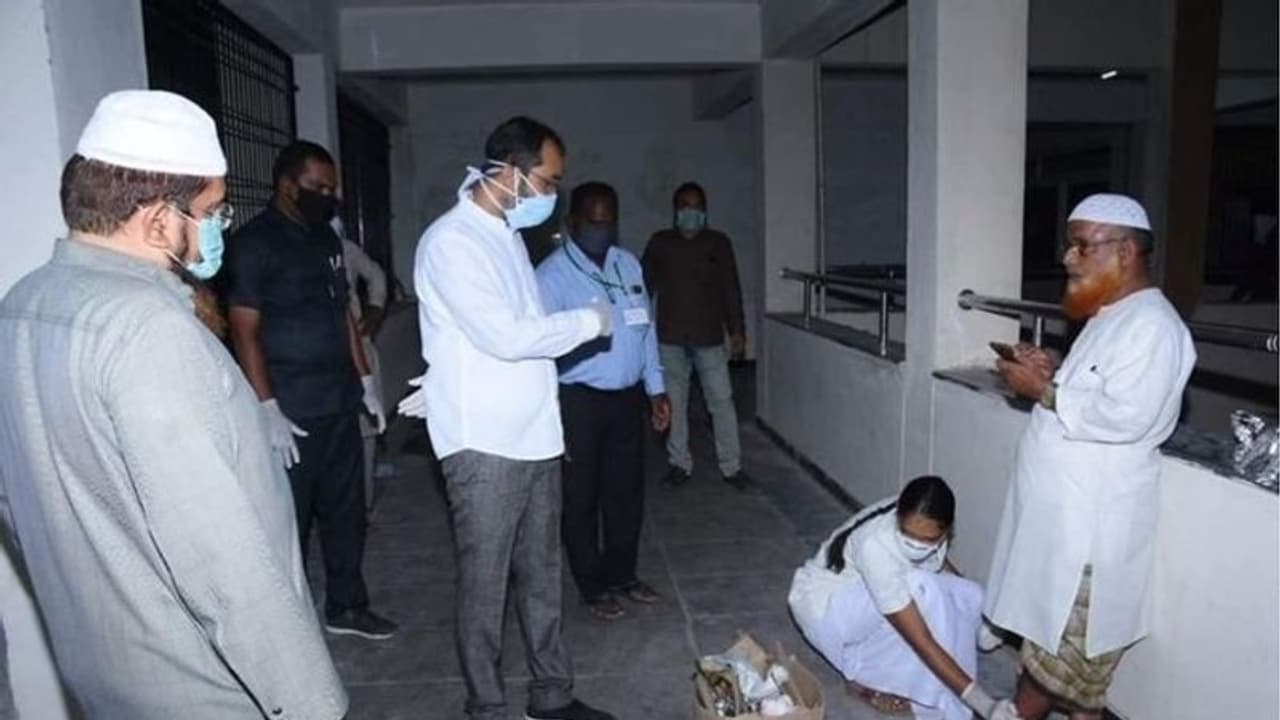 Fact Check: ಇಮಾಮ್‌ ಪಾದ ತೊಳೆಯುವಂತೆ ಶಾಸಕನ ದರ್ಪ!