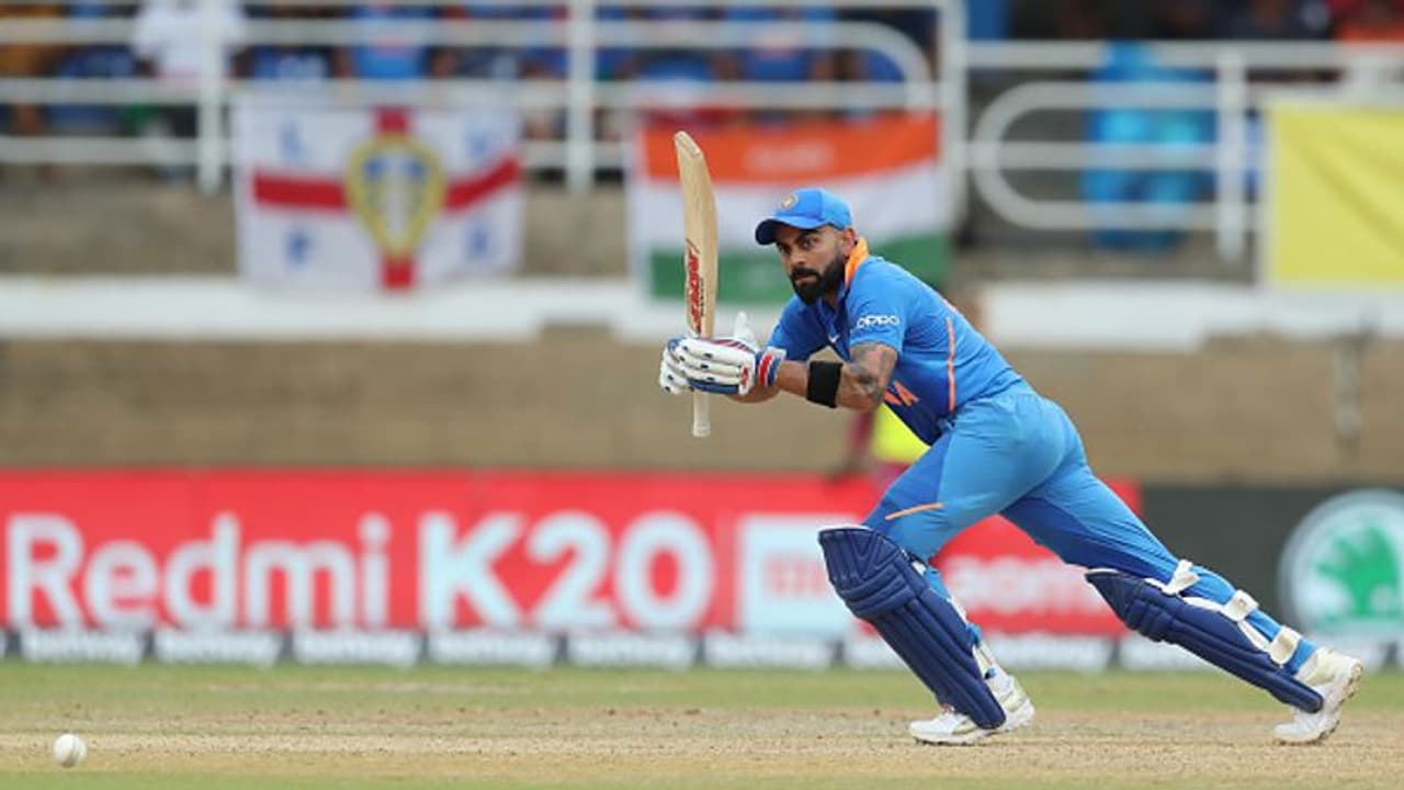 കോലി മാത്രമാണോ കേമന്, നിങ്ങള് അവനിലേക്ക് നോക്കൂ; പാക് യുവതാരത്തെ പുകഴ്ത്തി ടോം മൂഡി കോലി മാത്രമാണോ കേമന്, നിങ്ങള് അവനിലേക്ക് നോക്കൂ; പാക് യുവതാരത്തെ പുകഴ്ത്തി ടോം മൂഡി