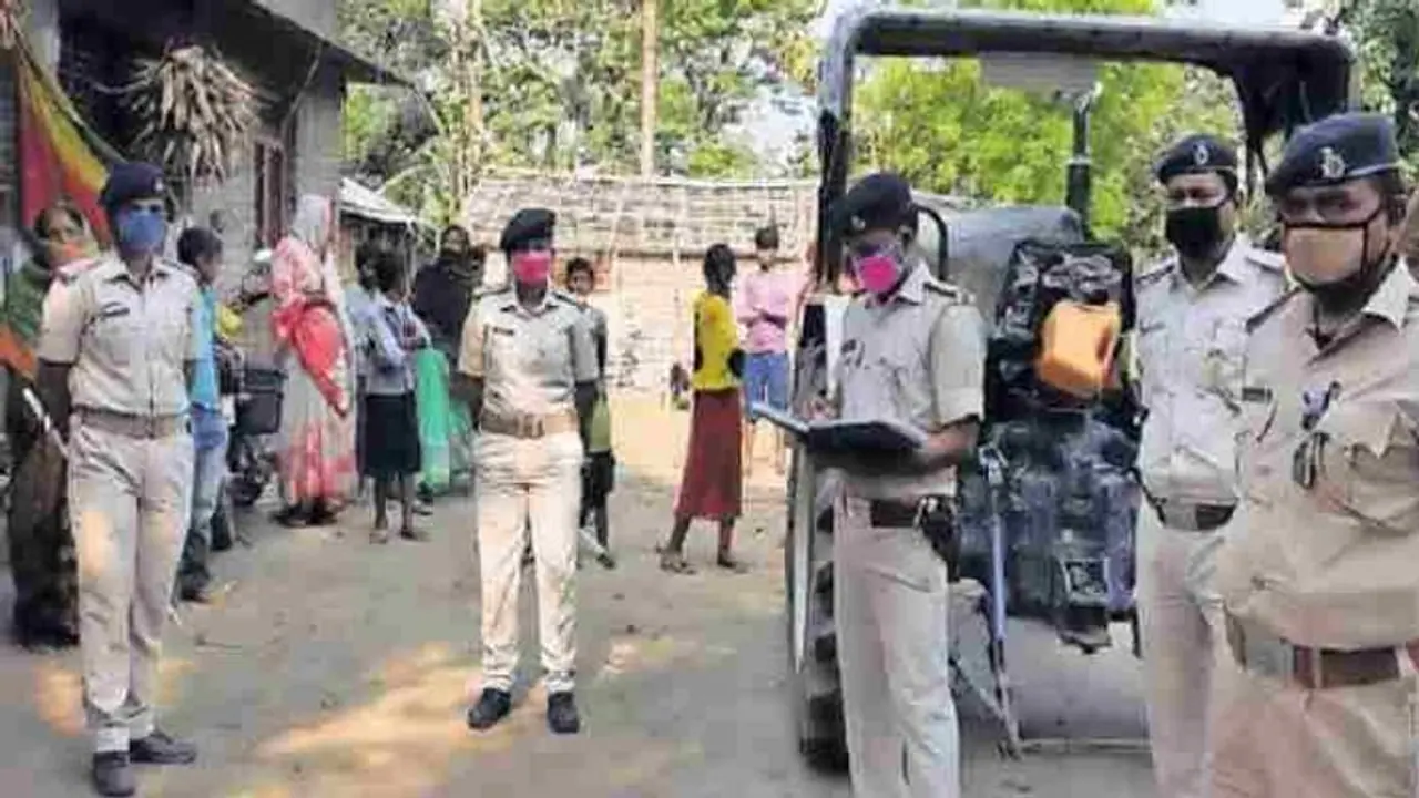 जिस बेटे को कंधे पर लेकर घुमाया था उसी ने पीट पीटकर ली पिता की जान, मां ने कलेजे पर रख लिया पत्थर जिस बेटे को कंधे पर लेकर घुमाया था उसी ने पीट पीटकर ली पिता की जान, मां ने कलेजे पर रख लिया पत्थर