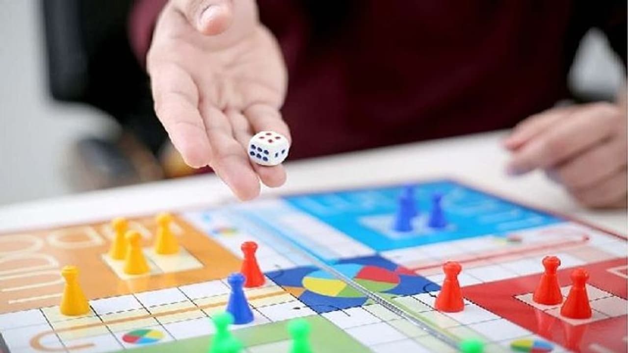 Vadodara man breaks wife's spine after losing online Ludo game Vadodara man breaks wife's spine after losing online Ludo game