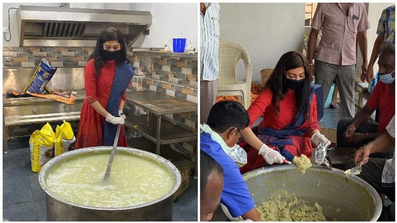 முகத்தில் மாஸ்க்.. கையில் கிளவுஸ்..! 75000 மக்களுக்கு பசியை போக்க வேலை செய்யும் சூர்யா கார்த்தி பட நடிகை!