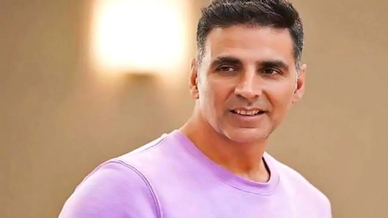 Akshay Kumar donates 1000 wrist bands with sensors to detect COVID 19 symptoms to Mumbai Police