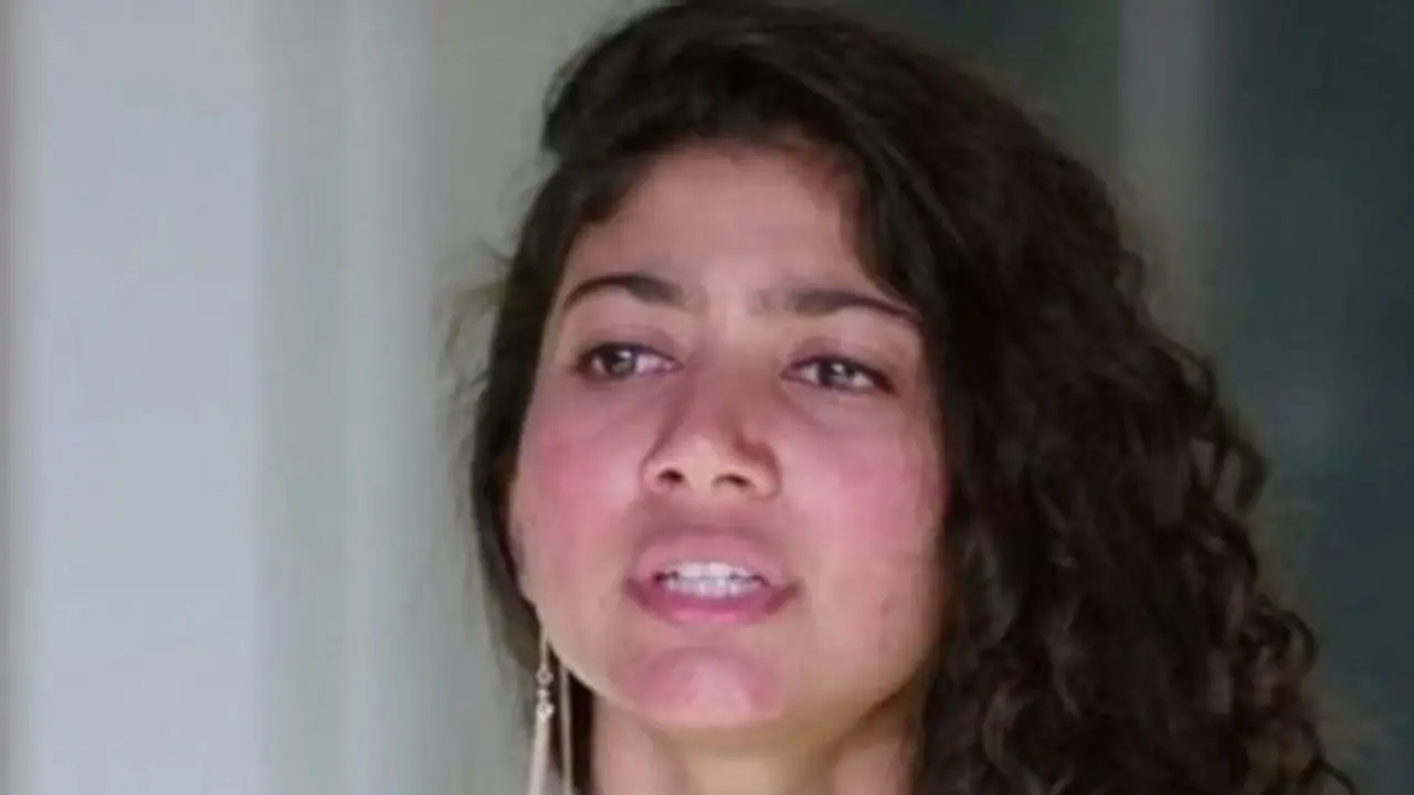 బాంబు పేల్చిన సాయి పల్లవి.. నిర్మాతలకు చుక్కలే..