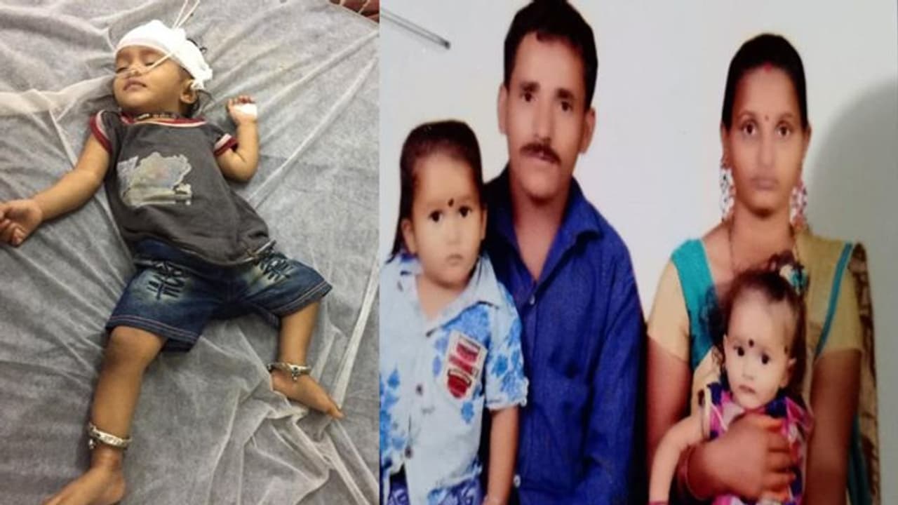 ఏపి నుండి కర్ణాటకకు గర్భిణి భార్యతో... రోడ్డుప్రమాదంలో దంపతుల మృతి ఏపి నుండి కర్ణాటకకు గర్భిణి భార్యతో... రోడ్డుప్రమాదంలో దంపతుల మృతి