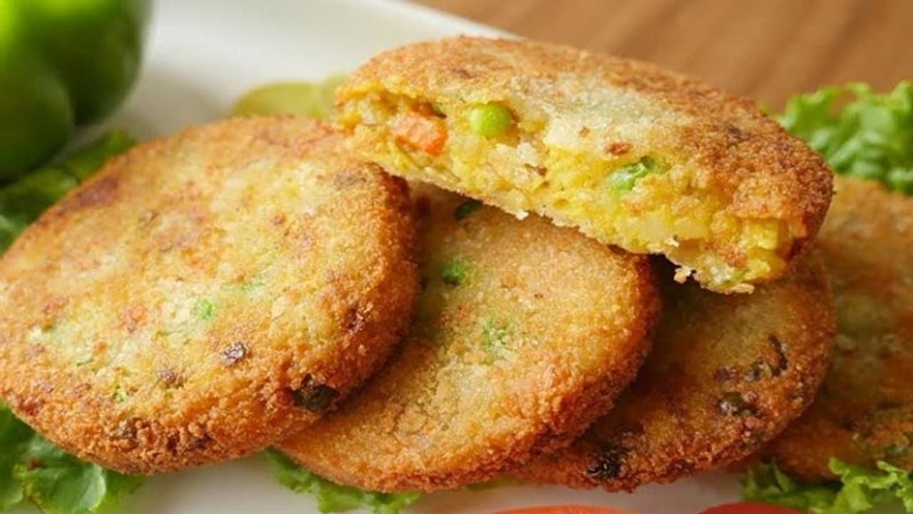 लॉकडाउन में स्नैक्स के लिए बेहतरीन होगा वेजिटेबल कबाब, जानें रेसिपी लॉकडाउन में स्नैक्स के लिए बेहतरीन होगा वेजिटेबल कबाब, जानें रेसिपी