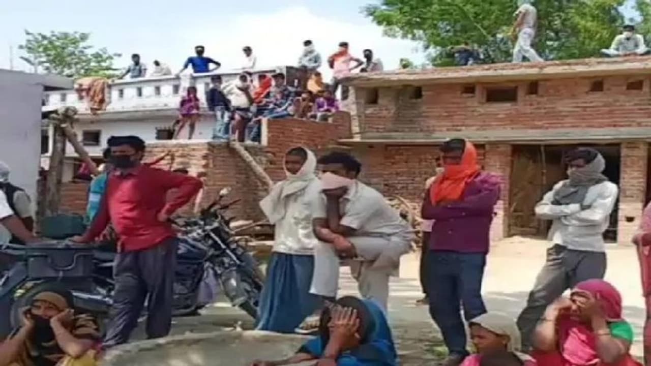 लॉकडाउन में चोरी छिपे 1600 किमी चलकर पहुंचा घर, क्वारंटाइन सेंटर में जाने के 6 घंटे बाद तोड़ा दम लॉकडाउन में चोरी छिपे 1600 किमी चलकर पहुंचा घर, क्वारंटाइन सेंटर में जाने के 6 घंटे बाद तोड़ा दम