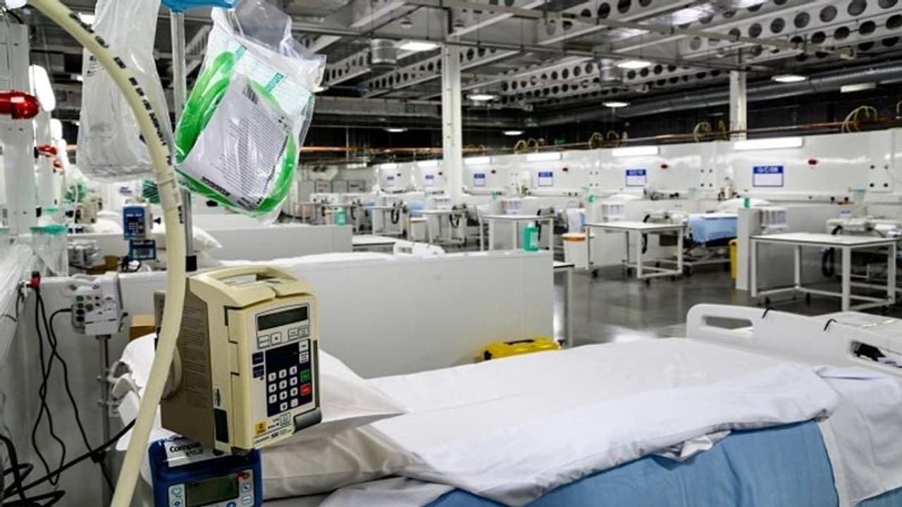 50 ದಿನಗಳಿಂದ ಸತತ ಚಿಕಿತ್ಸೆ, ಕೋಮಾದಿಂದ ಹೊರಬಂದ ಕೊರೋನಾ ಸೊಂಕಿತ! 50 ದಿನಗಳಿಂದ ಸತತ ಚಿಕಿತ್ಸೆ, ಕೋಮಾದಿಂದ ಹೊರಬಂದ ಕೊರೋನಾ ಸೊಂಕಿತ!