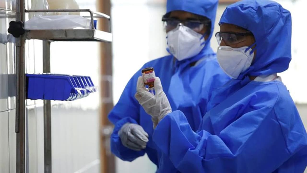 রিপোর্ট 'নেগেটিভ' পাঠানো হল বাড়ি, ভূল থাকায় ফের ডাক, বাঙ্গুর হাসপাতালে মৃত্যু করোনা আক্রান্তের রিপোর্ট 'নেগেটিভ' পাঠানো হল বাড়ি, ভূল থাকায় ফের ডাক, বাঙ্গুর হাসপাতালে মৃত্যু করোনা আক্রান্তের