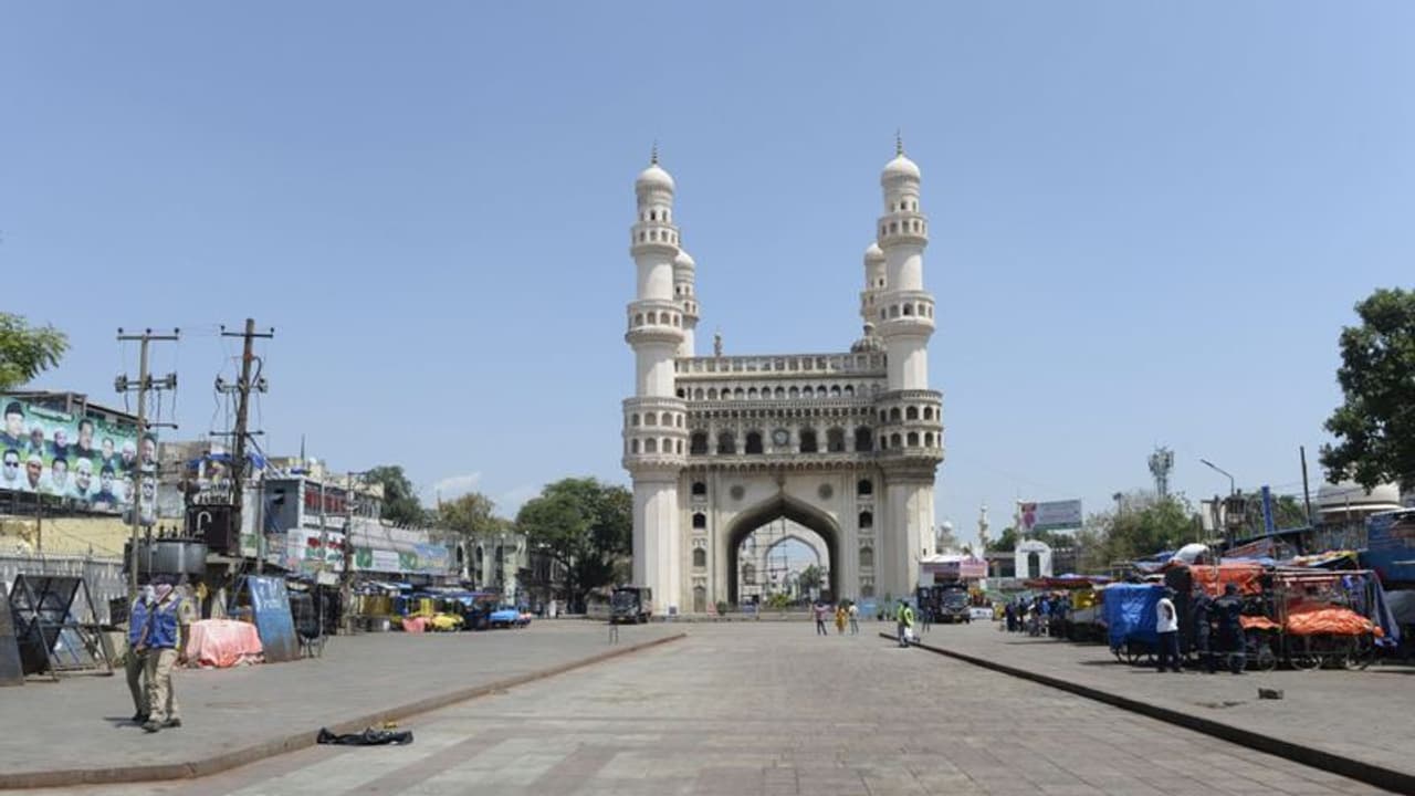 సికింద్రాబాద్ ముత్యాలమ్మ దేవాలయం వద్ద పేలుడు సికింద్రాబాద్ ముత్యాలమ్మ దేవాలయం వద్ద పేలుడు