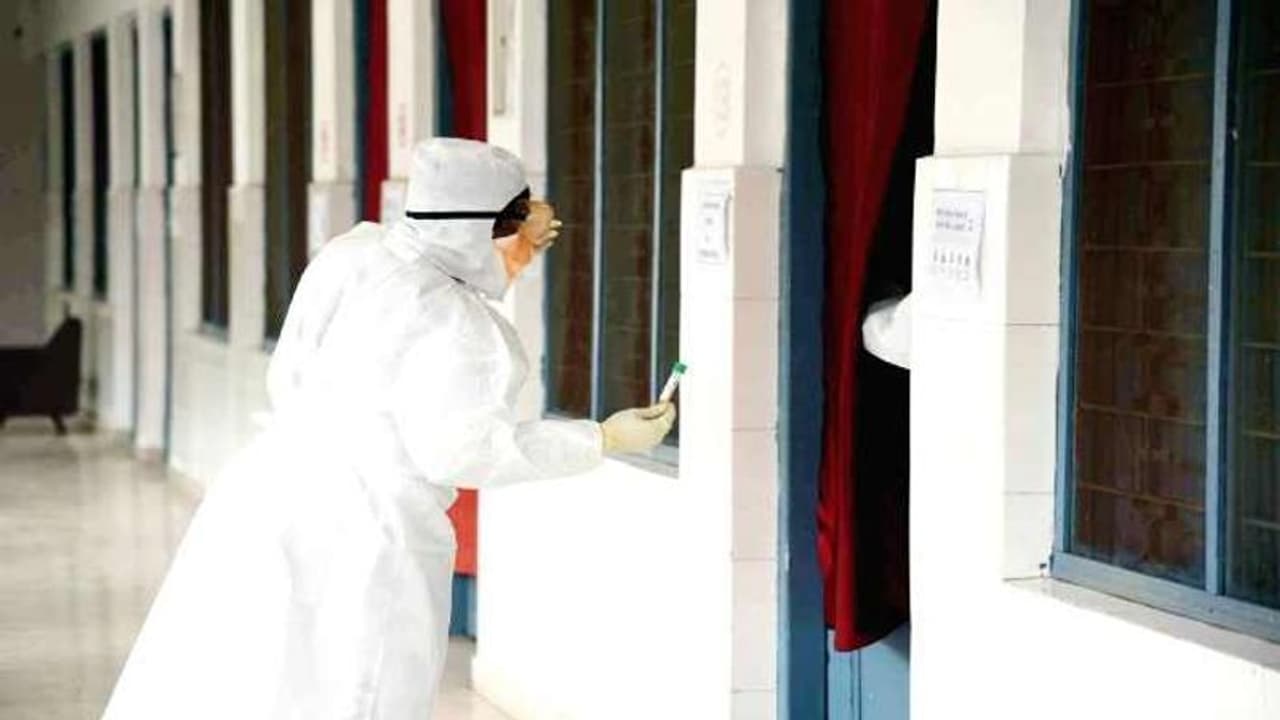 6 महीने की बच्ची के साथ साथ बिहार में मिले कोरोना के 12 नए मरीज, सभी एक ही जिले से, मचा हाहाकार 6 महीने की बच्ची के साथ साथ बिहार में मिले कोरोना के 12 नए मरीज, सभी एक ही जिले से, मचा हाहाकार