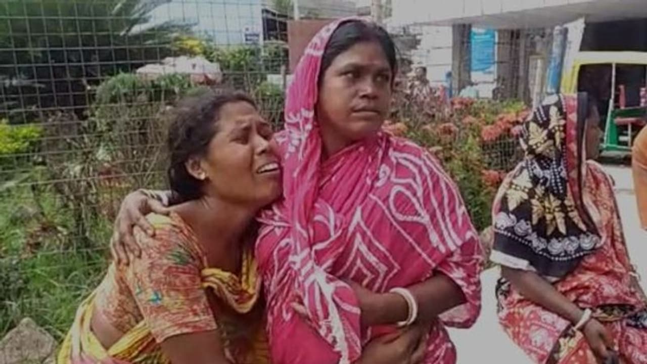 লকডাউনে হারিয়েছিল কাজ, এবার কৈ মাছ গলায় ঢুকে প্রাণ হারালেন ক্য়ানিং এর আচার ব্যবসায়ী লকডাউনে হারিয়েছিল কাজ, এবার কৈ মাছ গলায় ঢুকে প্রাণ হারালেন ক্য়ানিং এর আচার ব্যবসায়ী