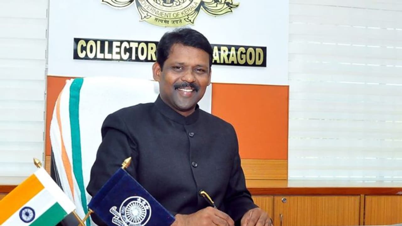 കാസര്കോട് കലക്ടറെ തെരഞ്ഞെടുപ്പ് ചുമതലകളിൽ നിന്നും മാറ്റണമെന്ന് യുഡിഎഫ് കാസര്കോട് കലക്ടറെ തെരഞ്ഞെടുപ്പ് ചുമതലകളിൽ നിന്നും മാറ്റണമെന്ന് യുഡിഎഫ്